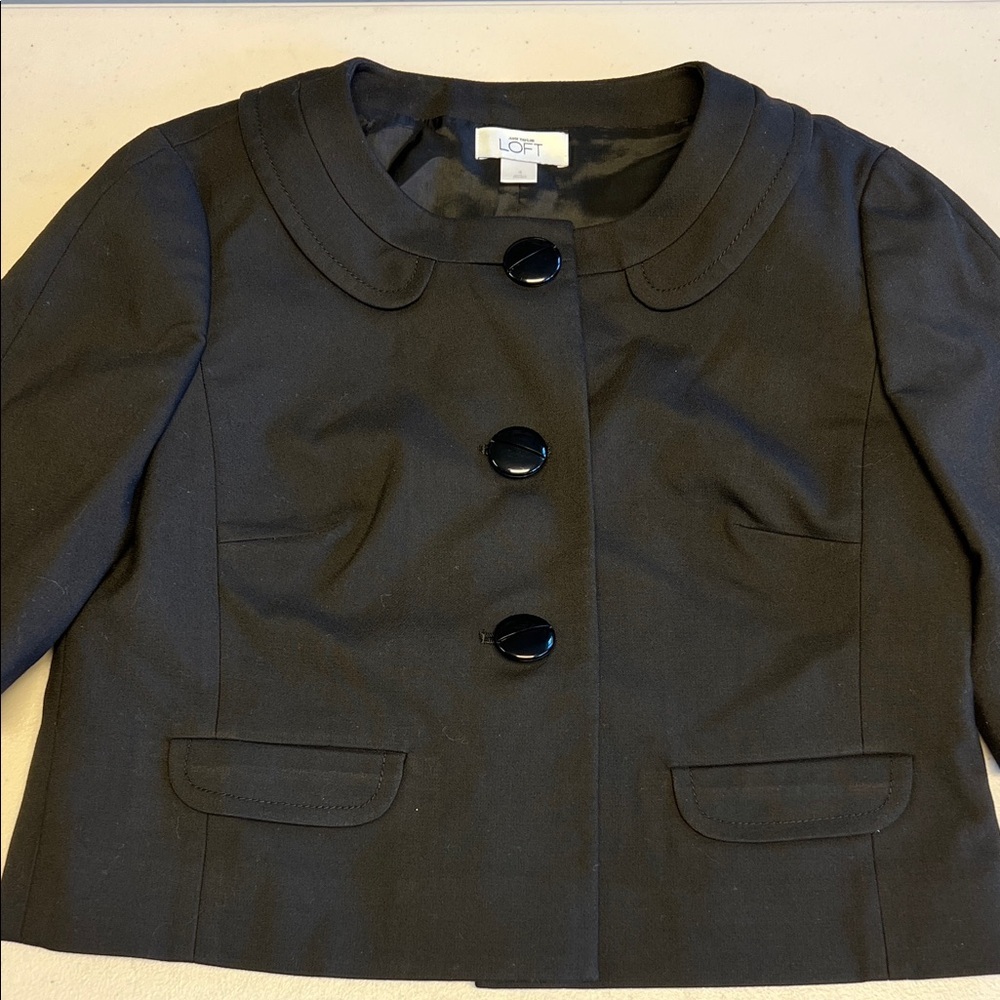 LOFT Women's Black Blazer Short Sleeve Large Button Detail  Cropped Sz 4